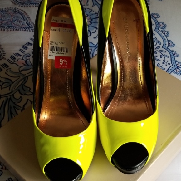 BCBGeneration platform heel - Picture 2 of 5